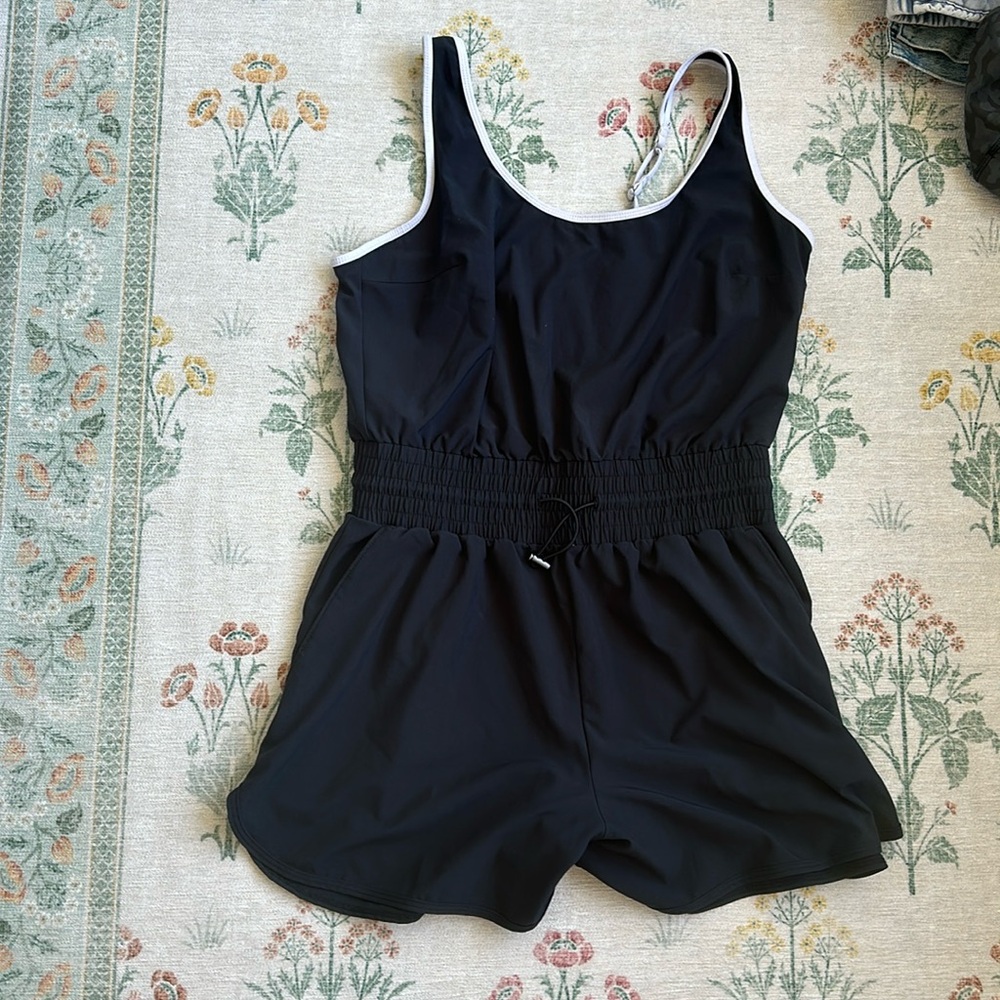 Abercrombie active romper